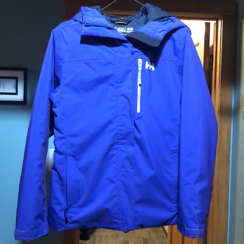 Brand new Helly Hansen women’s jacket